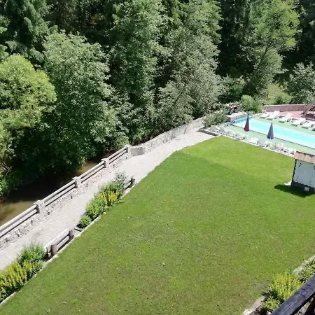 Отель Cheremosh *