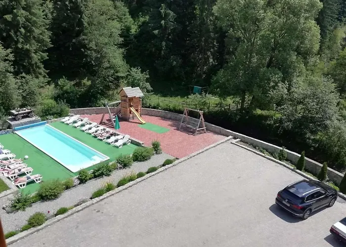 Cheremosh Hotel *