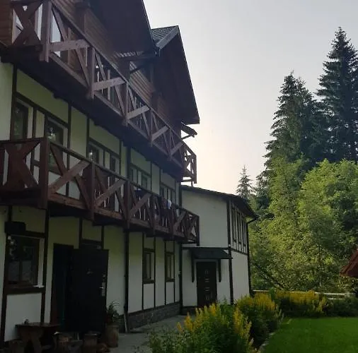Cheremosh Hotell