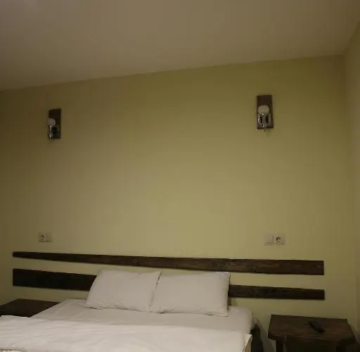 Cheremosh Hotell *